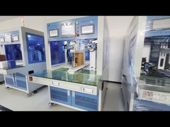 Machine de soudage à point entièrement automatique PLC pour batterie 220kg