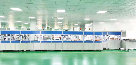 Ligne d'assemblage entièrement automatique de batteries à ions de lithium cylindriques pour voitures